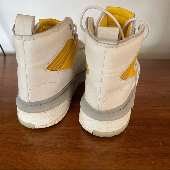Adidas Rivalry RM in White Mustard size 13.5 - Picture 2 of 6